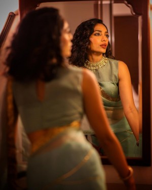 Sobhita Dhulipala (aka) Sobhita Dhulipalaa