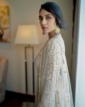 Sobhita Dhulipala (aka) Sobhita Dhulipalaa