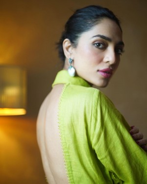 Sobhita Dhulipala (aka) Sobhita Dhulipalaa