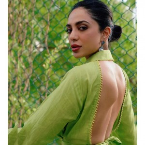 Sobhita Dhulipala (aka) Sobhita Dhulipalaa