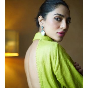 Sobhita Dhulipala (aka) Sobhita Dhulipalaa