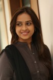 Sri Divya (aka) Sri Diviya