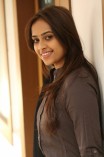 Sri Divya (aka) Sri Diviya