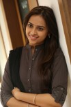 Sri Divya (aka) Sri Diviya