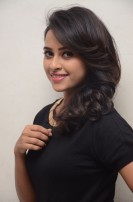 Sri Divya (aka) Sri Diviya