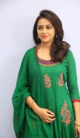 Sri Divya (aka) Sri Diviya