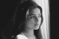 Sri Divya (aka) Sri Diviya