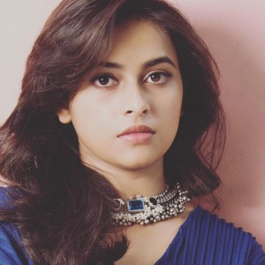 Sri Divya (aka) Sri Diviya