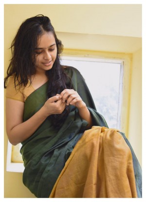 Sri Divya (aka) Sri Diviya