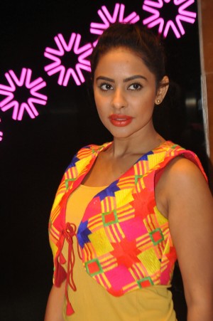 Sri Reddy (aka) SriReddy