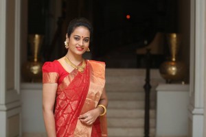 Suja Varunee (aka) Suja Varune