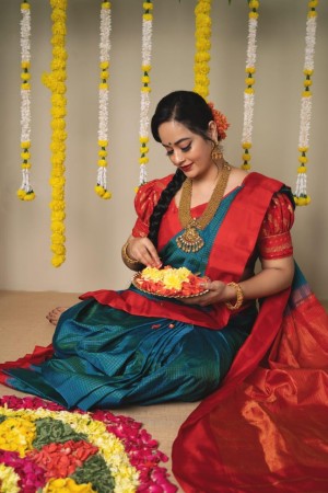 Suja Varunee (aka) Suja Varune