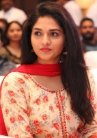 Sunaina (aka) Anusha