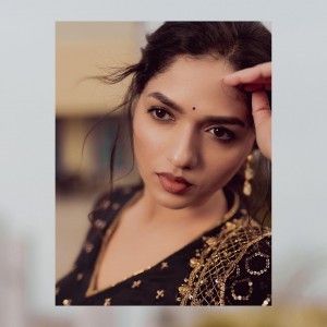 Sunaina (aka) Anusha