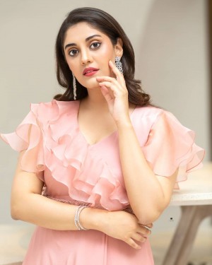 Surabhi (aka) Surbhi