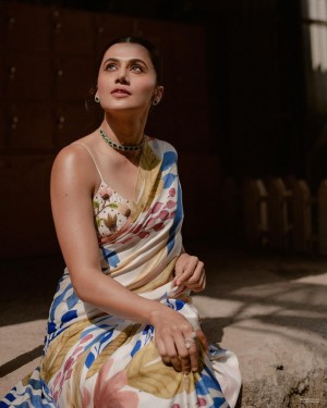 Taapsee Pannu (aka) Actress Tapsee