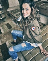 Taapsee Pannu (aka) Actress Tapsee