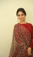 Tamannaah Bhatia (aka) Tamannaah