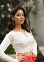 Tamannaah Bhatia (aka) Tamannaah