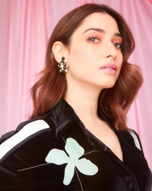 Tamannaah Bhatia (aka) Tamannaah