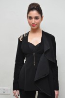 Tamannaah Bhatia (aka) Tamannaah