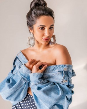 Tejaswi Madivada (aka) Tejaswi Mativada