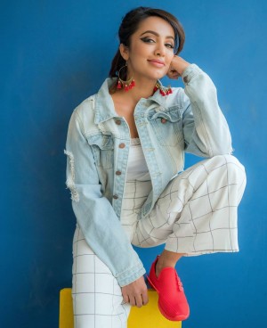 Tejaswi Madivada (aka) Tejaswi Mativada