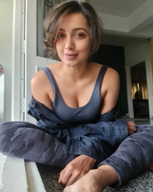 Tejaswi Madivada (aka) Tejaswi Mativada