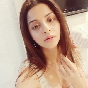 Vedhika (aka) Vedhicka Kumar