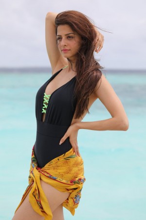 Vedhika (aka) Vedhicka Kumar