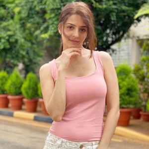 Vedhika (aka) Vedhicka Kumar