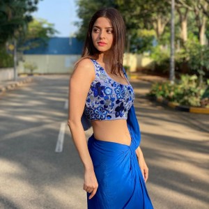 Vedhika (aka) Vedhicka Kumar