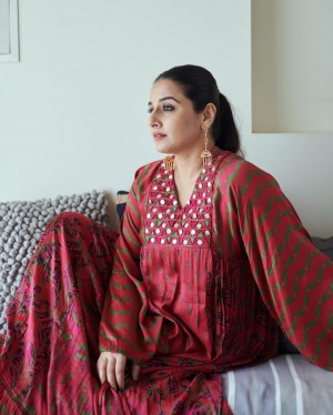 Vidya Balan (aka) Vidhya Balan