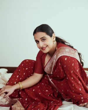 Vidya Balan (aka) Vidhya Balan