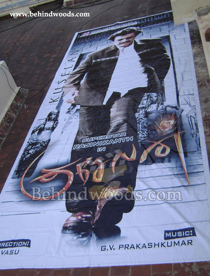 Superstar introduces cutout culture to USA!