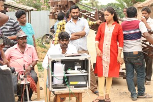 En Kadhali Scene Podura (aka) En Kadhali Seen Poduraa