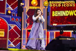 BEHINDWOODS GOLD ICONS 2023 - THE AWARD MOMENTS SET 1