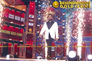 BEHINDWOODS GOLD ICONS 2023 - THE AWARD MOMENTS SET 1