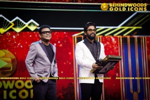 BEHINDWOODS GOLD ICONS 2023 - THE AWARD MOMENTS SET 1