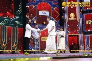 BEHINDWOODS GOLD ICONS 2023 - THE AWARD MOMENTS SET 1