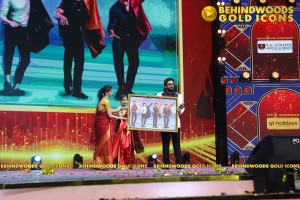 BEHINDWOODS GOLD ICONS 2023 - THE AWARD MOMENTS SET 1