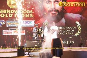 BEHINDWOODS GOLD ICONS 2023 - THE AWARD MOMENTS SET 1