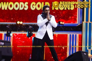 BEHINDWOODS GOLD ICONS 2023 - THE AWARD MOMENTS SET 1