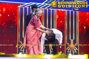 BEHINDWOODS GOLD ICONS 2023 - THE AWARD MOMENTS SET 1