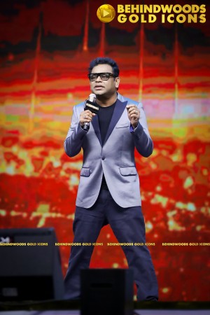 BEHINDWOODS GOLD ICONS 2023 - THE AWARD MOMENTS SET 1