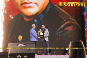 BEHINDWOODS GOLD ICONS 2023 - THE AWARD MOMENTS SET 1