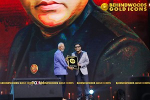 BEHINDWOODS GOLD ICONS 2023 - THE AWARD MOMENTS SET 1