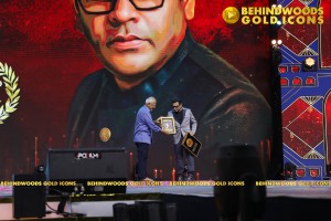 BEHINDWOODS GOLD ICONS 2023 - THE AWARD MOMENTS SET 1