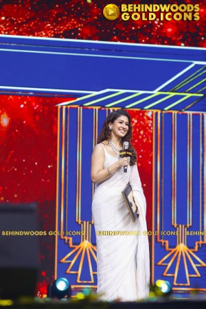 BEHINDWOODS GOLD ICONS 2023 - THE AWARD MOMENTS SET 1