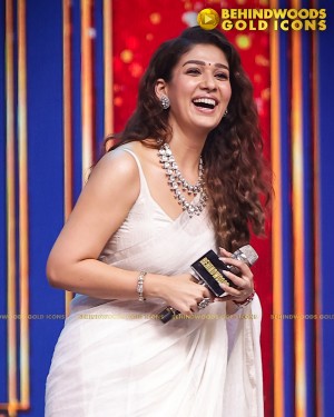 BEHINDWOODS GOLD ICONS 2023 - THE AWARD MOMENTS SET 1